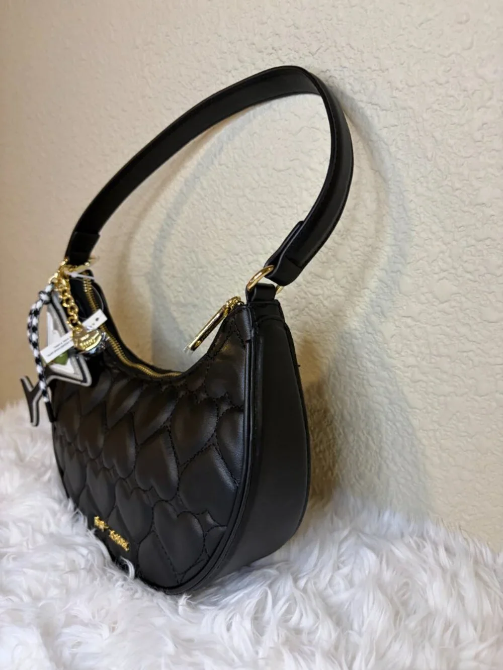 Betsey Johnson Black Heart Quilted Hobo Bag Martini Olive Charm NWT
